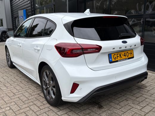 Ford Focus 1.0 Hybrid 125 PK ST Line | NAVIGATIE + APPLE CARPLAY/ANDROID AUTO| PARKEERSENSOREN V+A| FULL LED... ActivLease financial lease