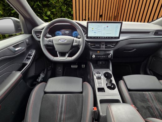 Ford Kuga 2.5 PHEV ST-Line X B&O | AGR | Panorama dak | Wegklapbare trekhaak | Matrix LED | Carplay | Adapt... ActivLease financial lease