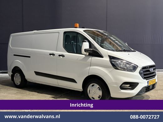 Ford Transit Custom 2.0 TDCI 130pk L2H1 inrichting Euro6 Airco | Camera | LED | 2800kg Trekhaak | Omvormer | Apple Ca... ActivLease financial lease