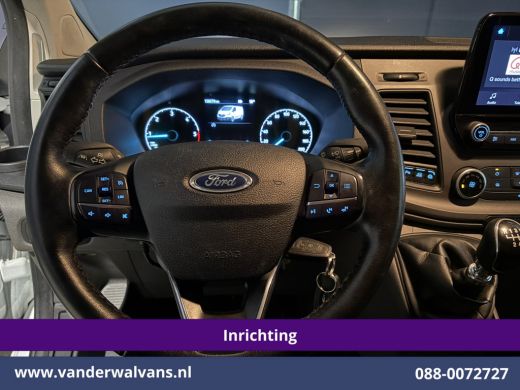 Ford Transit Custom 2.0 TDCI 130pk L2H1 inrichting Euro6 Airco | Camera | LED | 2800kg Trekhaak | Omvormer | Apple Ca... ActivLease financial lease