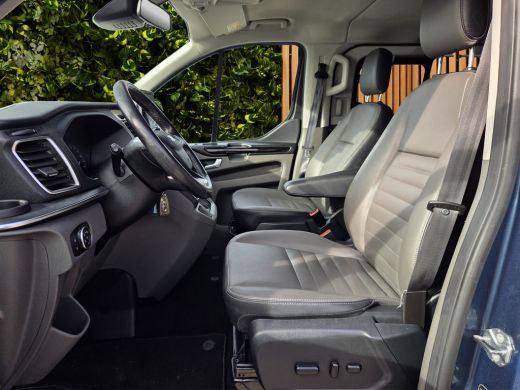 Ford Transit Custom 320 2.0 TDCI 170PK Dubbele cabine Automaat | Adapt. Cruise | Leer|  Trekhaak | Xenon | Camera | S... ActivLease financial lease
