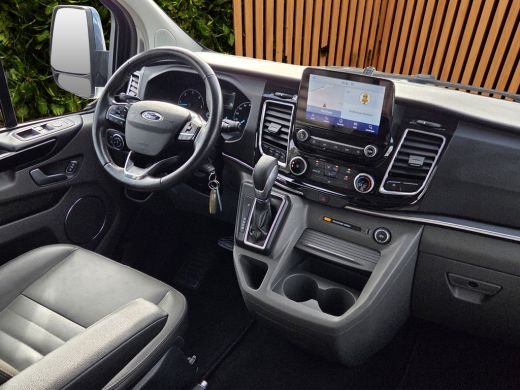 Ford Transit Custom 320 2.0 TDCI 170PK Dubbele cabine Automaat | Adapt. Cruise | Leer|  Trekhaak | Xenon | Camera | S... ActivLease financial lease