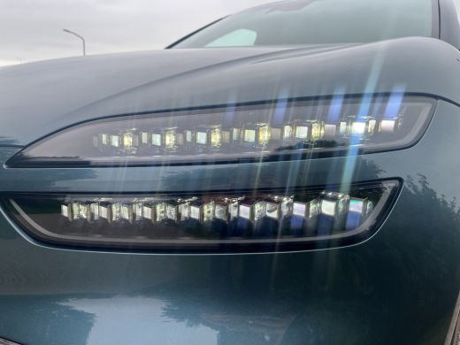 Genesis GV60 Performance Dual Motor Luxury 84 kWh 490pk | B&O Audio | Bestuurdersstoel met geheugen | Stoelven... ActivLease financial lease