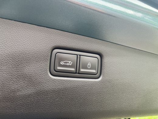 Genesis GV60 Performance Dual Motor Luxury 84 kWh 490pk | B&O Audio | Bestuurdersstoel met geheugen | Stoelven... ActivLease financial lease