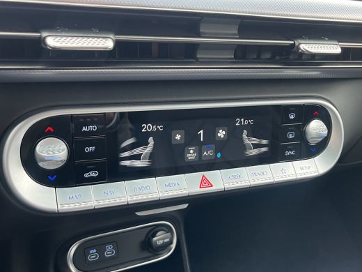 Genesis GV60 Performance Dual Motor Luxury 84 kWh 490pk | B&O Audio | Bestuurdersstoel met geheugen | Stoelven... ActivLease financial lease