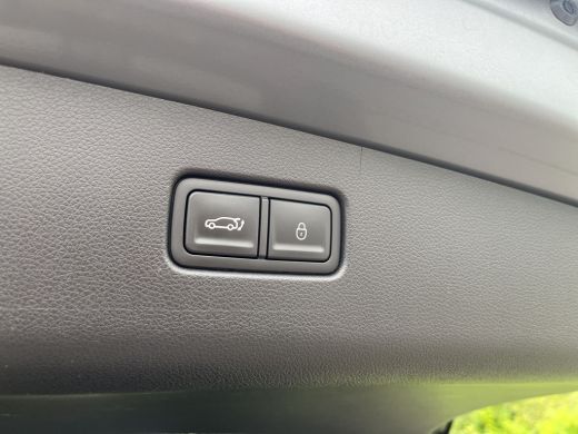 Genesis GV70 Performance Dual Motor Premium 84 kWh 490pk | Bestuurdersstoel met geheugen | 360 graden Camera |... ActivLease financial lease
