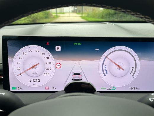 Genesis GV70 Performance Dual Motor Premium 84 kWh 490pk | Bestuurdersstoel met geheugen | 360 graden Camera |... ActivLease financial lease