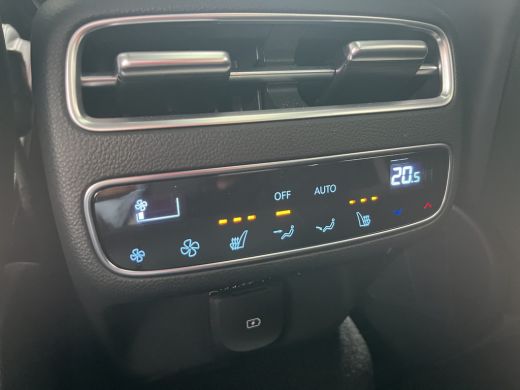 Genesis GV70 Performance Dual Motor Premium 84 kWh 490pk | Bestuurdersstoel met geheugen | 360 graden Camera |... ActivLease financial lease