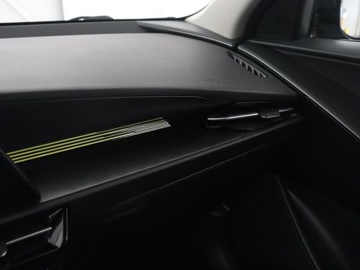 Kia Niro 1.6 GDi Hybrid ExecutiveLine | Trekhaak | Camera | LED | Apple Carplay | ActivLease financial lease