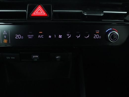 Kia Niro 1.6 GDi Hybrid ExecutiveLine | Trekhaak | Camera | LED | Apple Carplay | ActivLease financial lease
