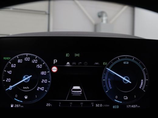 Kia Niro 1.6 GDi Hybrid ExecutiveLine | Trekhaak | Camera | LED | Apple Carplay | ActivLease financial lease