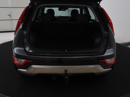 Kia Niro 1.6 GDi Hybrid ExecutiveLine | Trekhaak | Camera | LED | Apple Carplay | ActivLease financial lease