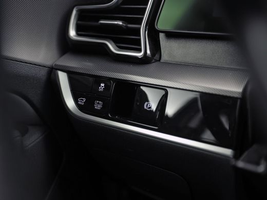 Kia Sportage 1.6 T-GDi Hybrid DynamicPlusLine Automaat (PANORAMADAK, STOEL/STUURVERWARMING, APPLE CARPLAY, GRO... ActivLease financial lease