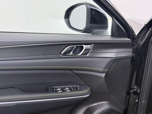 Lynk & Co 01 1.5 Core VAN: &euro; 36.900- VOOR: &euro; 33.330,- UW HERFSTVOORDEEL: &euro; 3.570,-  | NIEUW MODEL! | FABRIEKSG... ActivLease financial lease