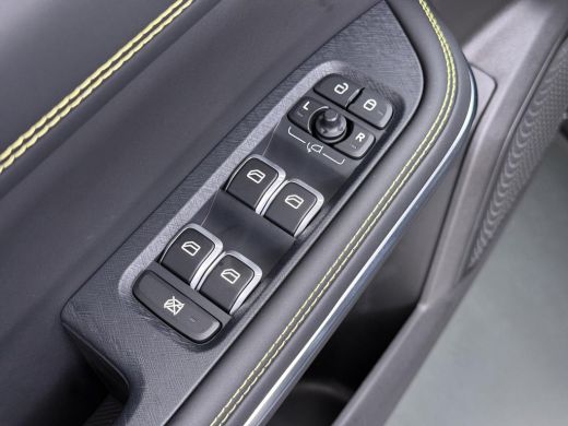 Lynk & Co 01 1.5 Core VAN: &euro; 36.900- VOOR: &euro; 33.330,- UW HERFSTVOORDEEL: &euro; 3.570,-  | NIEUW MODEL! | FABRIEKSG... ActivLease financial lease