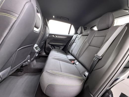 Lynk & Co 01 1.5 Core VAN: &euro; 36.900- VOOR: &euro; 33.330,- UW HERFSTVOORDEEL: &euro; 3.570,-  | NIEUW MODEL! | FABRIEKSG... ActivLease financial lease