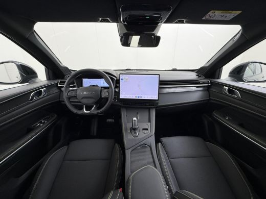Lynk & Co 01 1.5 Core VAN: &euro; 36.900- VOOR: &euro; 33.330,- UW HERFSTVOORDEEL: &euro; 3.570,-  | NIEUW MODEL! | FABRIEKSG... ActivLease financial lease