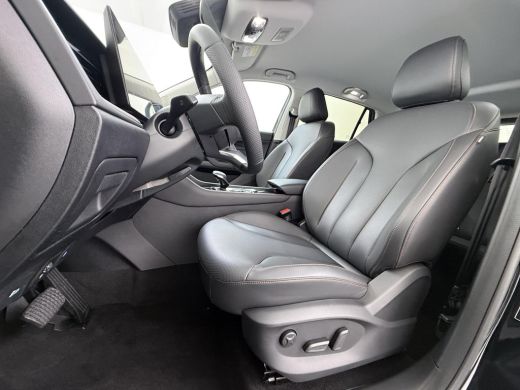 MG HS 1.5 Luxury VAN: &euro; 39.900- VOOR: &euro; 33.330,- UW HERFSTVOORDEEL: &euro; 6.470| ,-PLUG-IN HYBRIDE | 272 PK... ActivLease financial lease