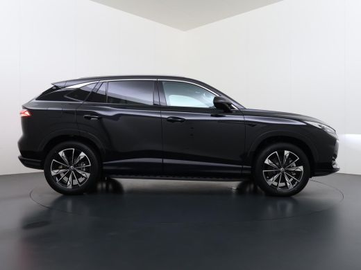 MG HS 1.5 Luxury VAN: &euro; 39.900- VOOR: &euro; 33.330,- UW HERFSTVOORDEEL: &euro; 6.470| ,-PLUG-IN HYBRIDE | 272 PK... ActivLease financial lease