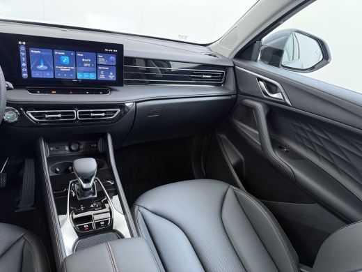 MG HS 1.5 Luxury VAN: &euro; 39.900- VOOR: &euro; 33.330,- UW HERFSTVOORDEEL: &euro; 6.470| PLUG-IN HYBRIDE | 272 PK |... ActivLease financial lease