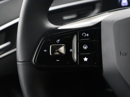 MG MG3 1.5 Hybrid+ Luxury | Automaat | Stoelverwarming | LED | Stuurwielverwarming | Navigatie | 360 Cam... ActivLease financial lease