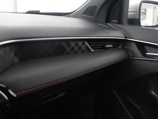 MG MG3 1.5 Hybrid+ Luxury | Automaat | Stoelverwarming | LED | Stuurwielverwarming | Navigatie | 360 Cam... ActivLease financial lease
