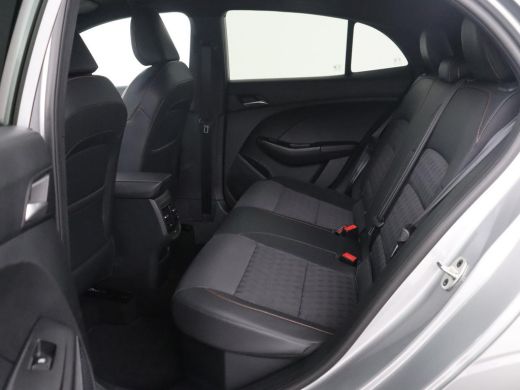 MG MG3 1.5 Hybrid+ Luxury | Automaat | Stoelverwarming | LED | Stuurwielverwarming | Navigatie | 360 Cam... ActivLease financial lease