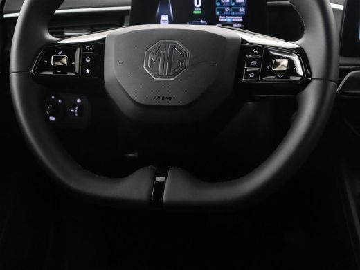 MG MG3 1.5 Hybrid+ Luxury | Automaat | Stoelverwarming | LED | Stuurwielverwarming | Navigatie | 360 Cam... ActivLease financial lease