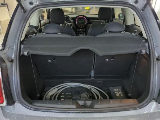Mini Electric Basic 33 kWh NL AUTO | NAVI | LED SPORT STOELEN ActivLease financial lease