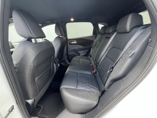 Nissan QASHQAI 1.5 e-Power N-Design / Fabrieksgarantie tot 12-2028 / Leder Alcantara bekleding / HUD / Camera 36... ActivLease financial lease