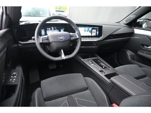 Opel Astra Electric 58 kWh Ultimate Demo-Deal! | Schuif/-Kanteldak | Massagestoelen | Adaptive Cruise | Acht... ActivLease financial lease