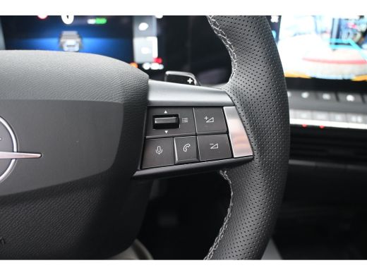 Opel Astra Electric 58 kWh Ultimate Demo-Deal! | Schuif/-Kanteldak | Massagestoelen | Adaptive Cruise | Acht... ActivLease financial lease