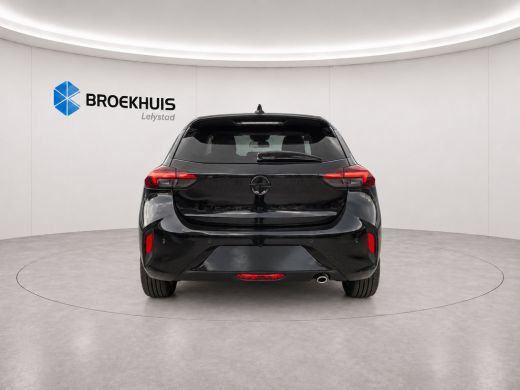 Opel Corsa GS | Dode hoek waarschuwing | LED koplampen met LED dagrijverlichting | Licht -en regensensor ActivLease financial lease