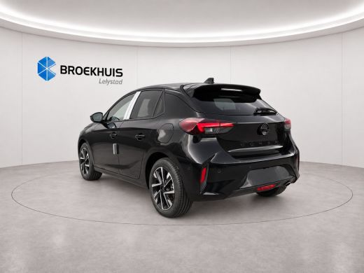 Opel Corsa GS | Dode hoek waarschuwing | LED koplampen met LED dagrijverlichting | Licht -en regensensor ActivLease financial lease
