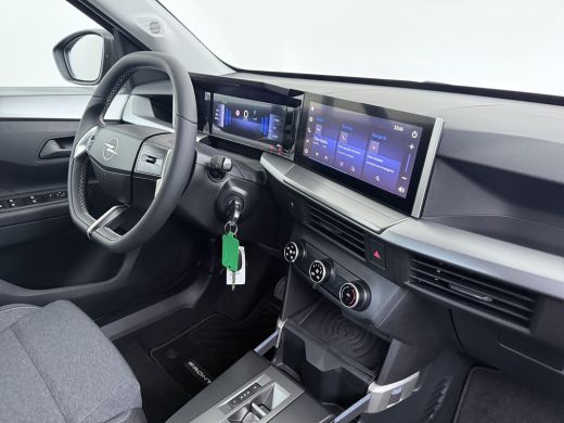 Opel Frontera Electric Edition 44 kWh | Incl. gratis Pro Move Wallbox! | NIEUW | Achteruitrijcamera | Airco | C... ActivLease financial lease