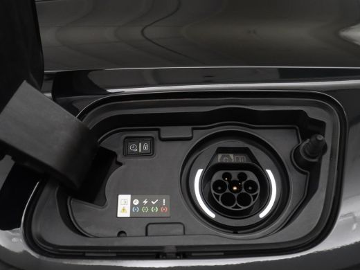Opel Grandland X | SOH 98,6 | Cruise control | Stuurverwarming | Carplay | Parkassist | LED | Climate control ActivLease financial lease