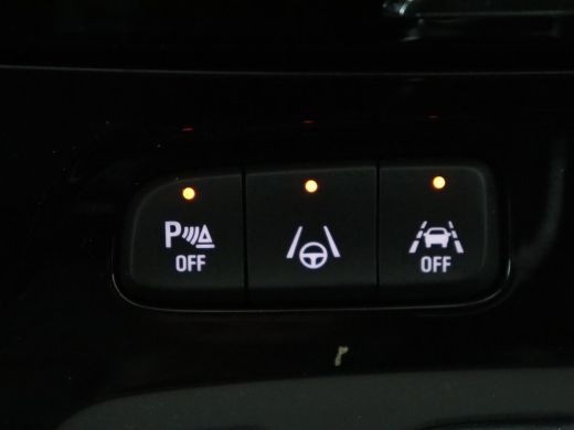 Opel Grandland X | SOH 98,6 | Cruise control | Stuurverwarming | Carplay | Parkassist | LED | Climate control ActivLease financial lease