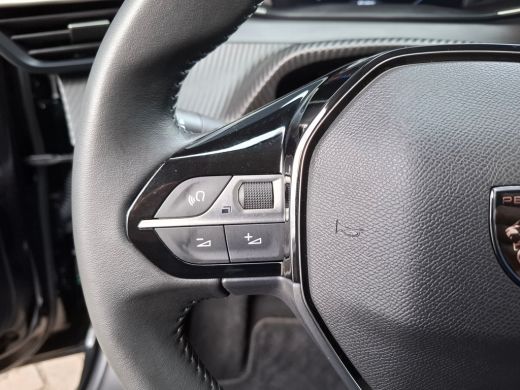 Peugeot 208 ALLURE Hybrid 110 e-DCS6 | 8 JAAR GARANTIE | CAMERA VOOR + ACHTER | NAVI | LED | DRAADLOOS CARPLAY | ActivLease financial lease