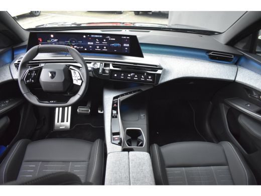 Peugeot 3008 1.6 plug-in Hybrid 195 GT Tot 8 Jaar Garantie! | Elektr. Achterklep | Stuur/Stoelverwarming | Nav... ActivLease financial lease