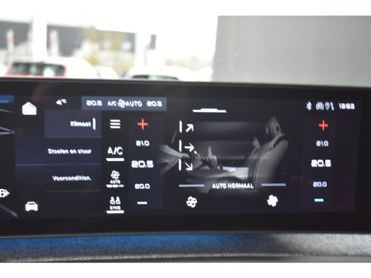 Peugeot 3008 1.6 plug-in Hybrid 195 GT Tot 8 Jaar Garantie! | Elektr. Achterklep | Stuur/Stoelverwarming | Nav... ActivLease financial lease