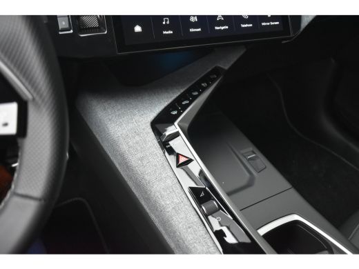 Peugeot 3008 1.6 plug-in Hybrid 195 GT Tot 8 Jaar Garantie! | Elektr. Achterklep | Stuur/Stoelverwarming | Nav... ActivLease financial lease