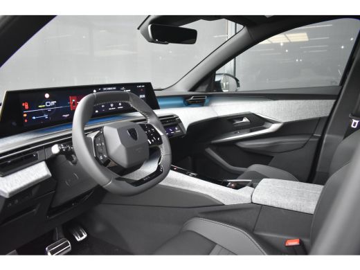 Peugeot 3008 1.6 plug-in Hybrid 195 GT Tot 8 Jaar Garantie! | Elektr. Achterklep | Stuur/Stoelverwarming | Nav... ActivLease financial lease