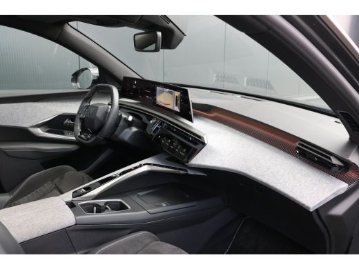 Peugeot 5008 1.2 Hybrid 136 GT 7p | Schuif kanteldak | Alcantara | 360 Pakket | | Panoramadak | Rondomzicht ca... ActivLease financial lease