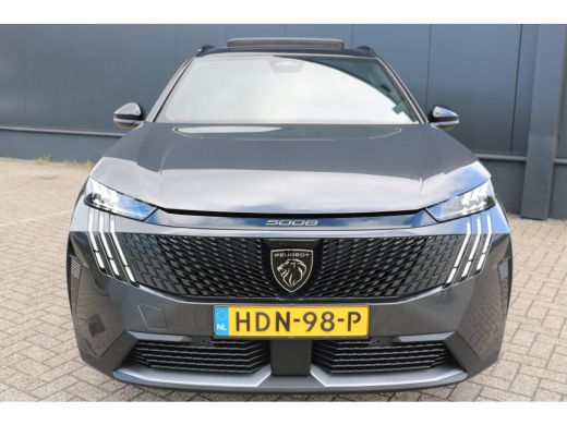 Peugeot 5008 1.2 Hybrid 136 GT 7p | Schuif kanteldak | Alcantara | 360 Pakket | | Panoramadak | Rondomzicht ca... ActivLease financial lease
