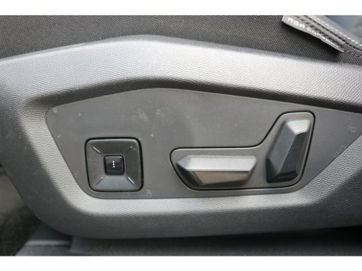 Peugeot 5008 1.2 Hybrid 136 GT 7p | Schuif kanteldak | Alcantara | 360 Pakket | | Panoramadak | Rondomzicht ca... ActivLease financial lease
