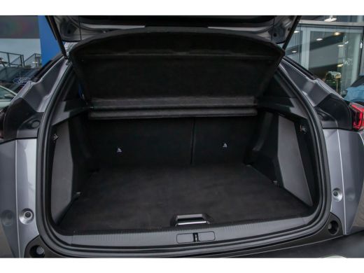 Peugeot e-2008 EV Allure 50 kWh | Cruise control | Parkeersensor achter | Lane Asist | Apple Carplay/Android Aut... ActivLease financial lease