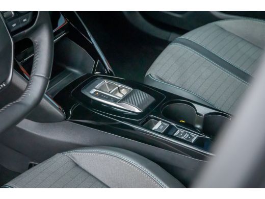 Peugeot e-2008 EV Allure 50 kWh | Cruise control | Parkeersensor achter | Lane Asist | Apple Carplay/Android Aut... ActivLease financial lease