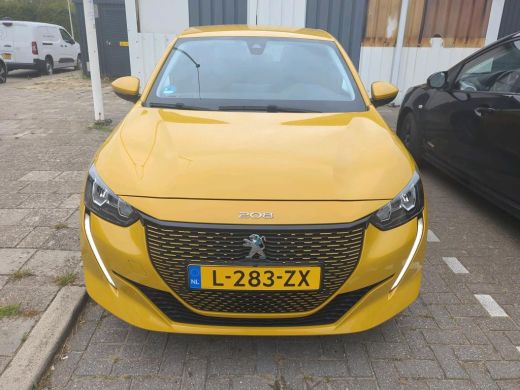 Peugeot e-208 EV Active Pack 50 kWh | Navigatie | Parkeersensoren | Climate Control | Cruise Control | !! ActivLease financial lease