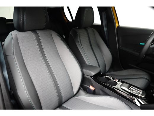 Peugeot e-208 EV Allure 50 kWh | SOH 100% | Camera | Stoelverwarming | Parkeersensoren | Apple Carplay & Androi... ActivLease financial lease