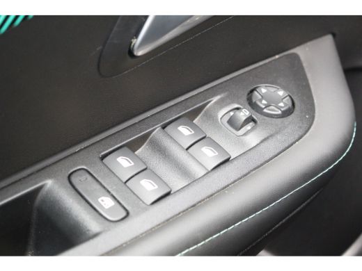 Peugeot e-208 EV Allure Pack 50 kWh | SOH 98% | Camera | Climate & Cruise Controle | Carplay | Keyless | | SOH ... ActivLease financial lease